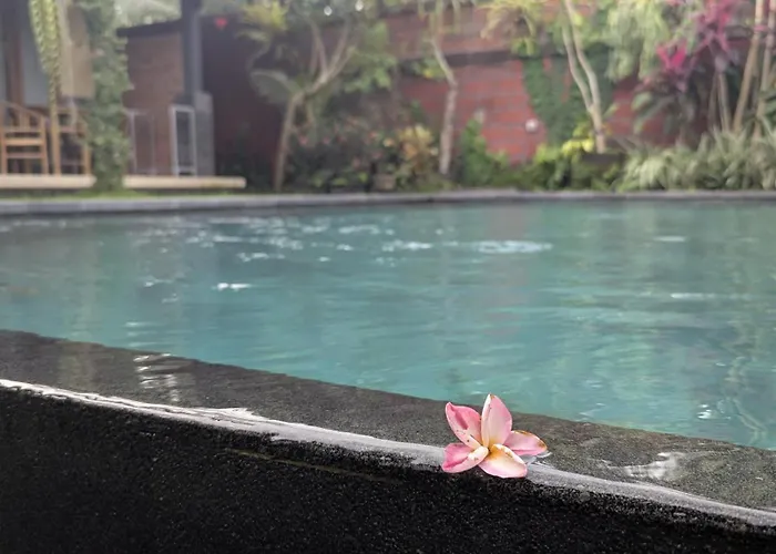 Werkudara Guest House ウブド
