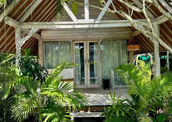 Danys House At Tiki Bar And More Nusa Lembongan