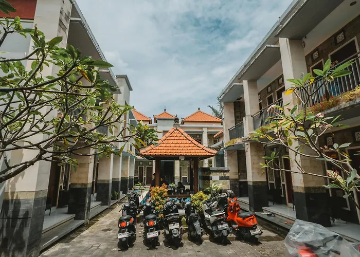 Santhi Graha Guest House レギャン