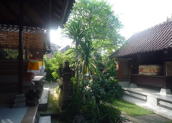 Shindu Home Stay Ubud 