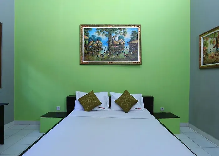 ホテル Reddoorz @ Dewi Sita Seminyak