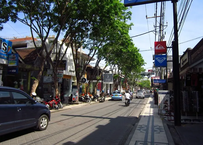 Hotel Amaris Kuta Bali レギャン