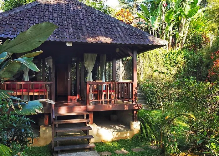 Secluded Jungle Villa ウブド