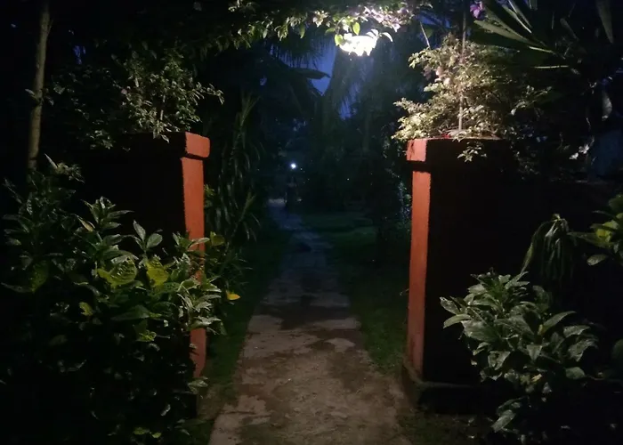 Molleh Guest House Pemuteran